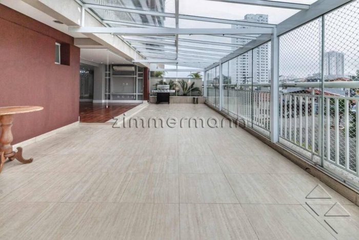espaço de apartamento garden com vista ampla para a cidade