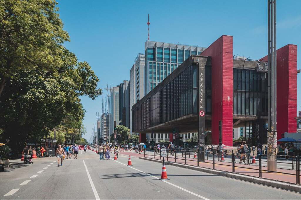 Como é morar na Avenida Paulista? Vantagens e desvantagens